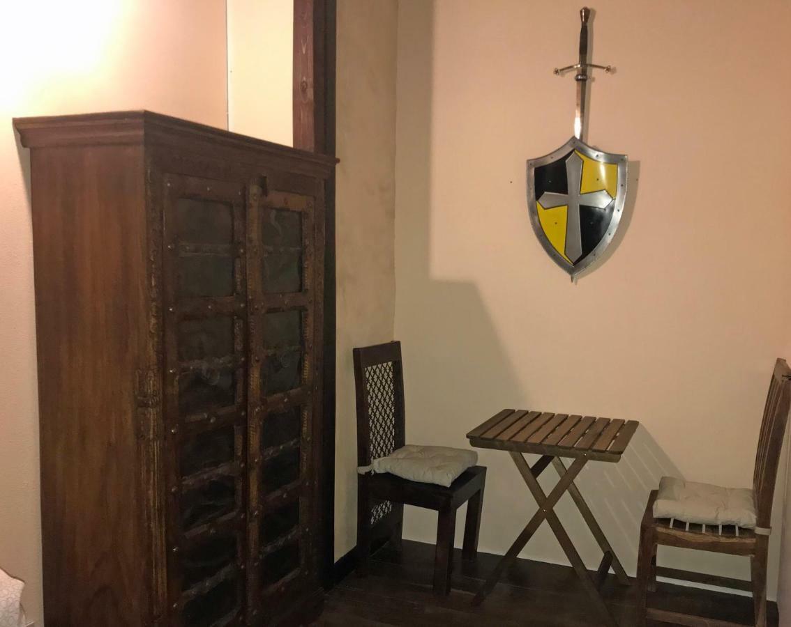 Ferienwohnung Wachstube Mit 3 Schlafraeumen Im Rittergut Leppersdorf Wachau Bagian luar foto